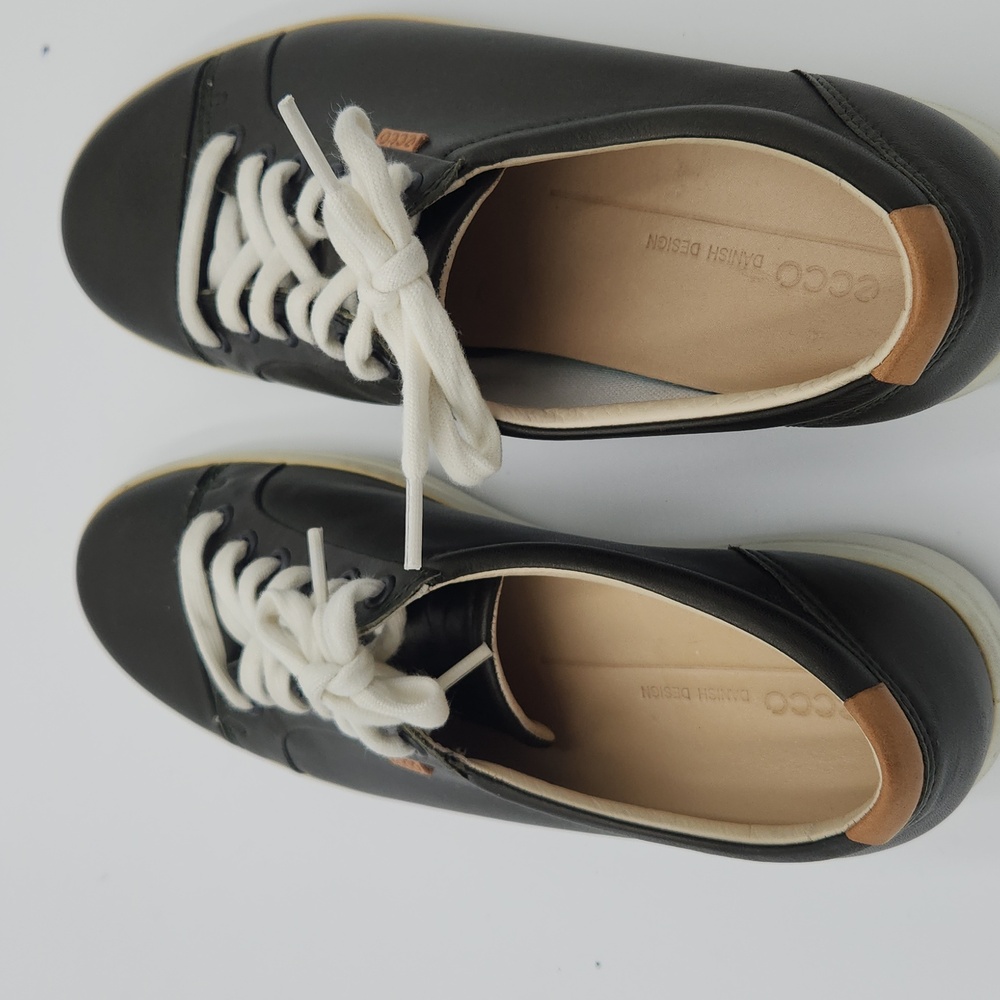 Ecco Green and White Sneakers Casual Style